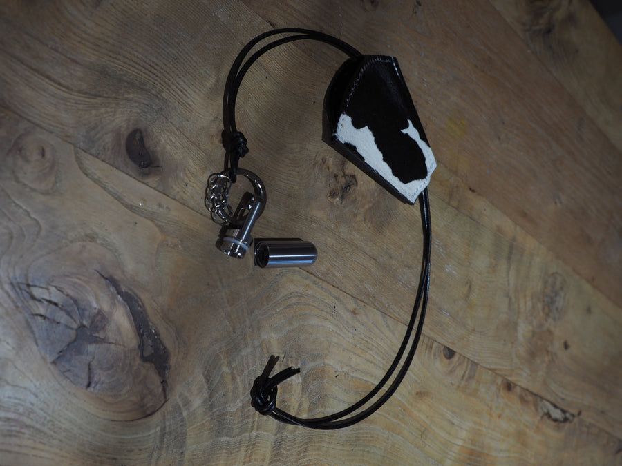 BELL Necklace Holstein ( hair calf )