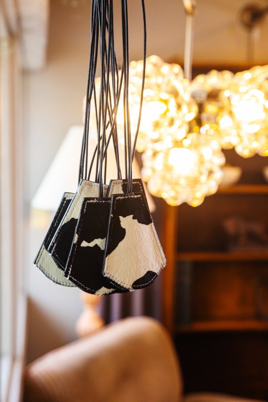 BELL Necklace Holstein ( hair calf )
